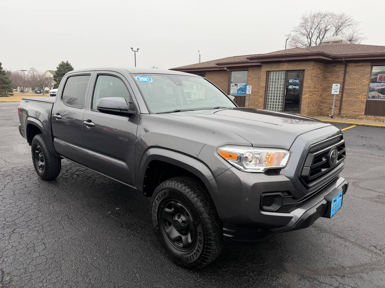 2021 Toyota Tacoma SR V6 4x4 4dr Double Cab 5.0 ft SB