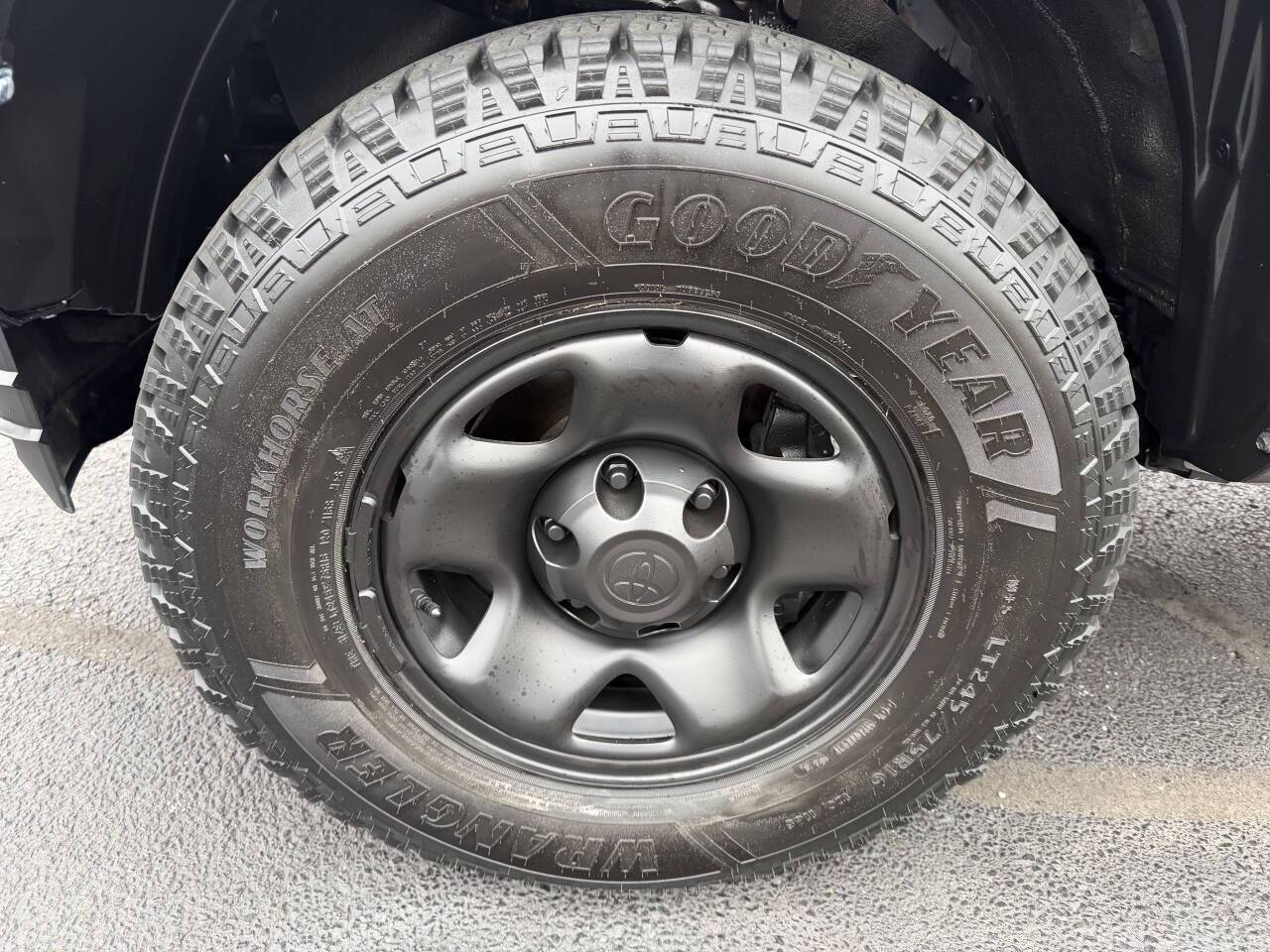 2021 Toyota Tacoma SR V6 4x4 4dr Double Cab 5.0 ft SB Eldridge IA