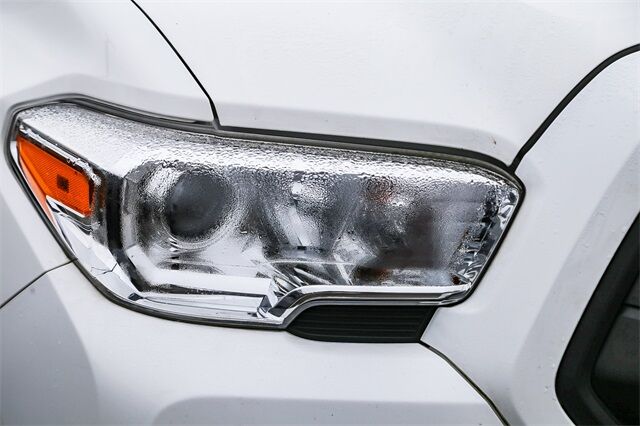 2021 Toyota Tacoma SR Tacoma WA