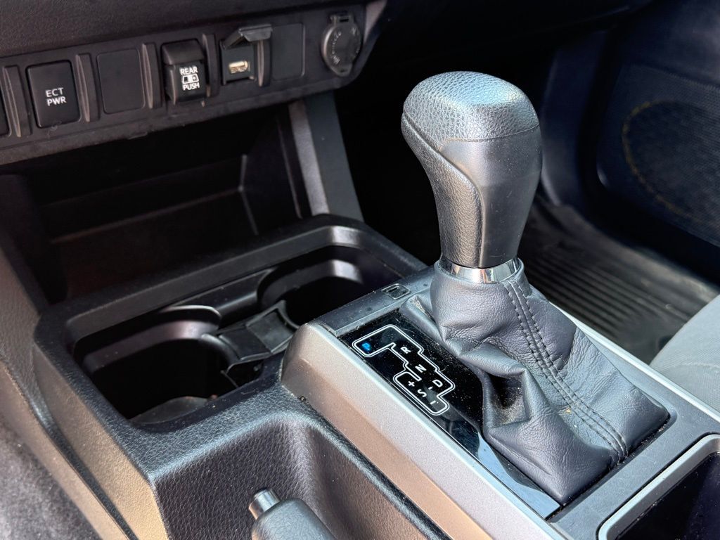 2021 Toyota Tacoma SR5 Crestwood KY