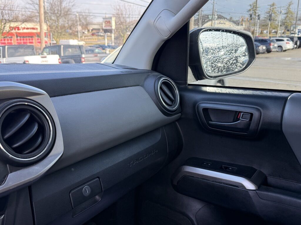 2021 Toyota Tacoma SR5 Crestwood KY