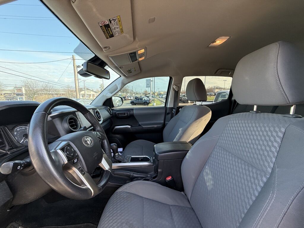 2021 Toyota Tacoma SR5 Crestwood KY