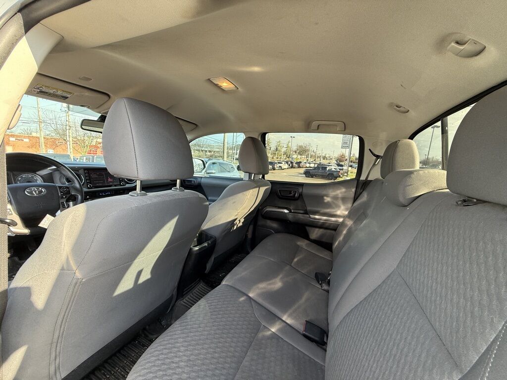 2021 Toyota Tacoma SR5 Crestwood KY