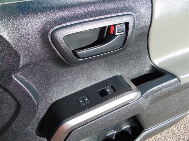 2021 Toyota Tacoma SR5 Santa Fe NM