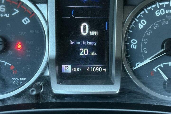 2021 Toyota Tacoma SR5 Roseville CA