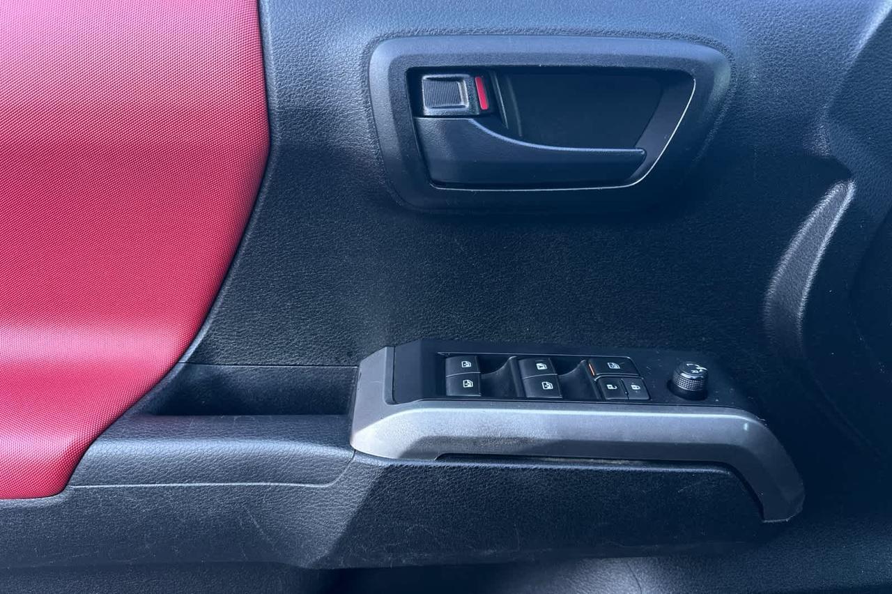 2021 Toyota Tacoma SR5 Roseville CA