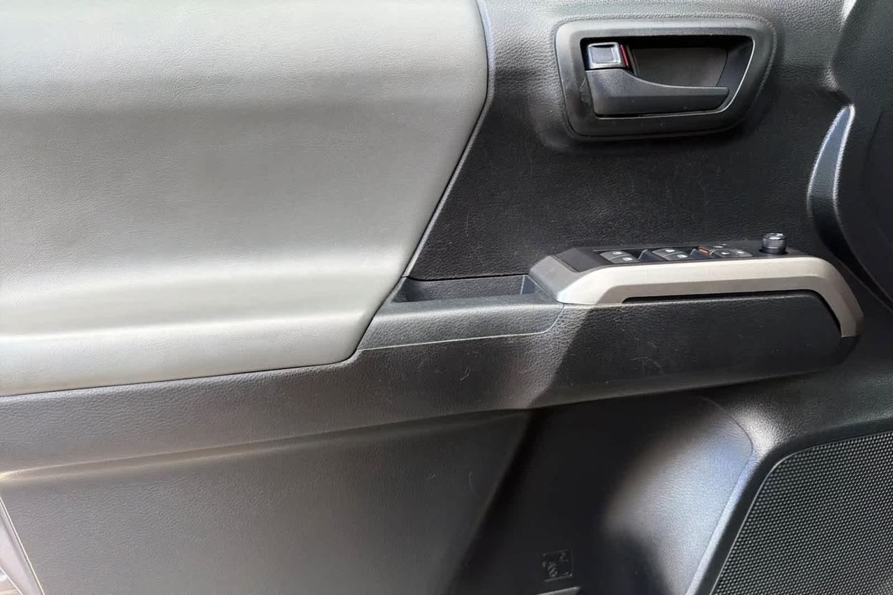 2021 Toyota Tacoma SR5 Roseville CA