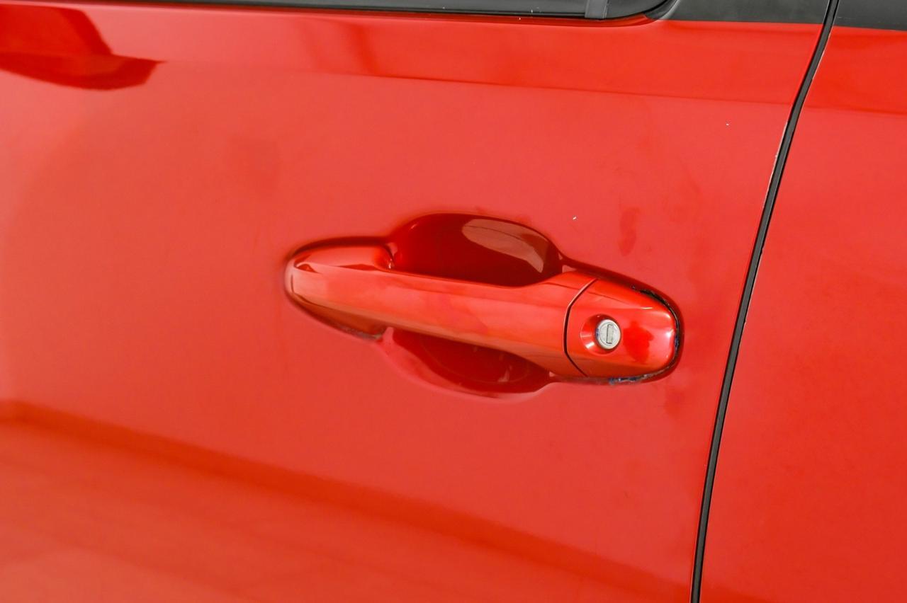 2021 Toyota Tacoma SR5 V6 DOUBLE CAB TOYOTA SAFETY SENSE LANE DEPARTURE PRE COLLISION SYSTEM REAR CAMERA Carrollton TX