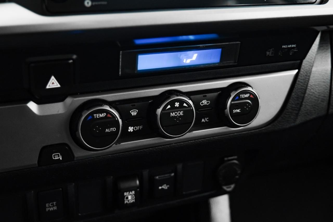 2021 Toyota Tacoma SR5 V6 DOUBLE CAB TOYOTA SAFETY SENSE LANE DEPARTURE PRE COLLISION SYSTEM REAR CAMERA Carrollton TX