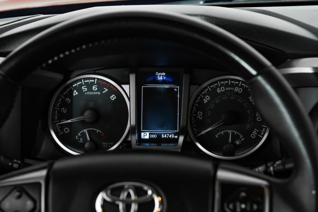 2021 Toyota Tacoma SR5 V6 DOUBLE CAB TOYOTA SAFETY SENSE LANE DEPARTURE PRE COLLISION SYSTEM REAR CAMERA Carrollton TX