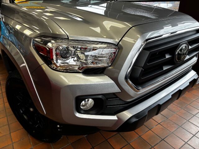 2021 Toyota Tacoma SR5 V6 Medium Bed