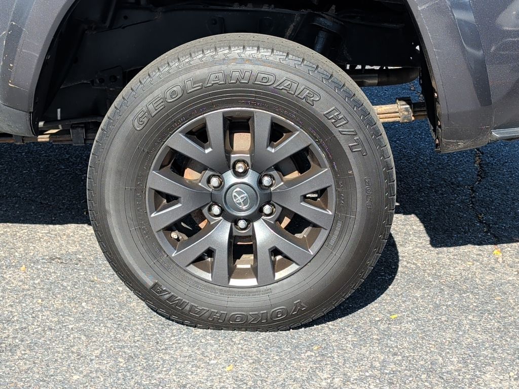 2021 Toyota Tacoma SR5 Worcester MA