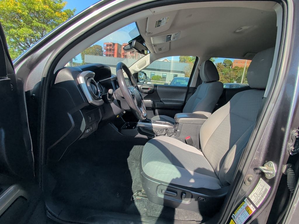 2021 Toyota Tacoma SR5 Worcester MA