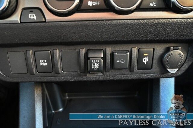 2021 Toyota Tacoma TRD Off Road / 4X4 / Crew Cab / Auto Start / Premium Cloth Seats / Adaptive Cruise Control / Lane Departure Alert / Apple CarPlay & Android Auto / Back Up Camera / Bed Liner / Keyless Entry & Start / Tow Pkg Anchorage AK