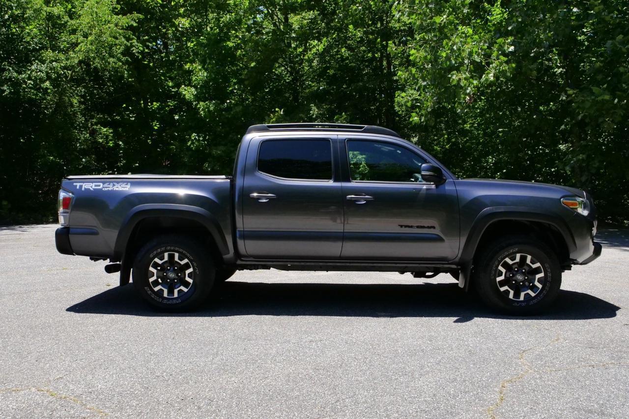 2021 Toyota Tacoma TRD Off Road 4X4 / Open Country Tires / Manual! Lincolnton NC
