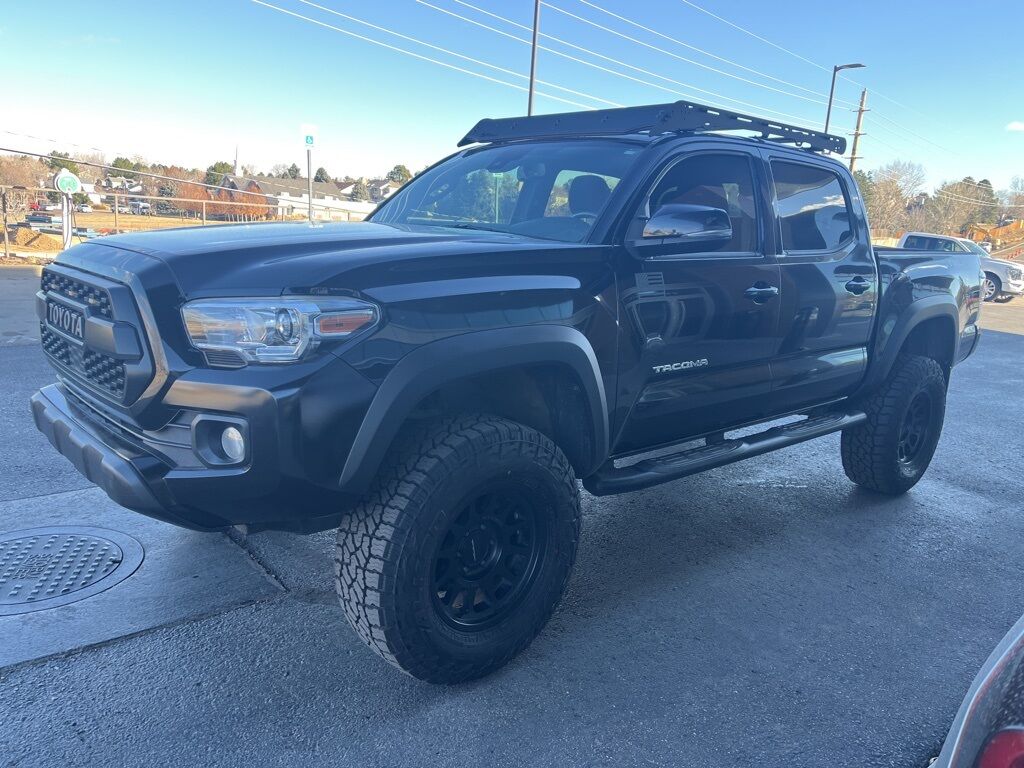 2021 Toyota Tacoma TRD Off-Road
