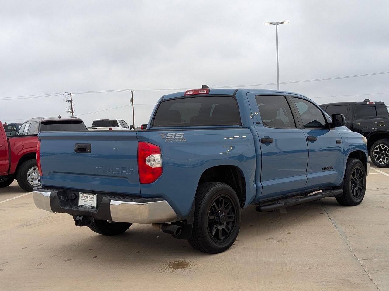 2021 Toyota Tundra 2WD SR5