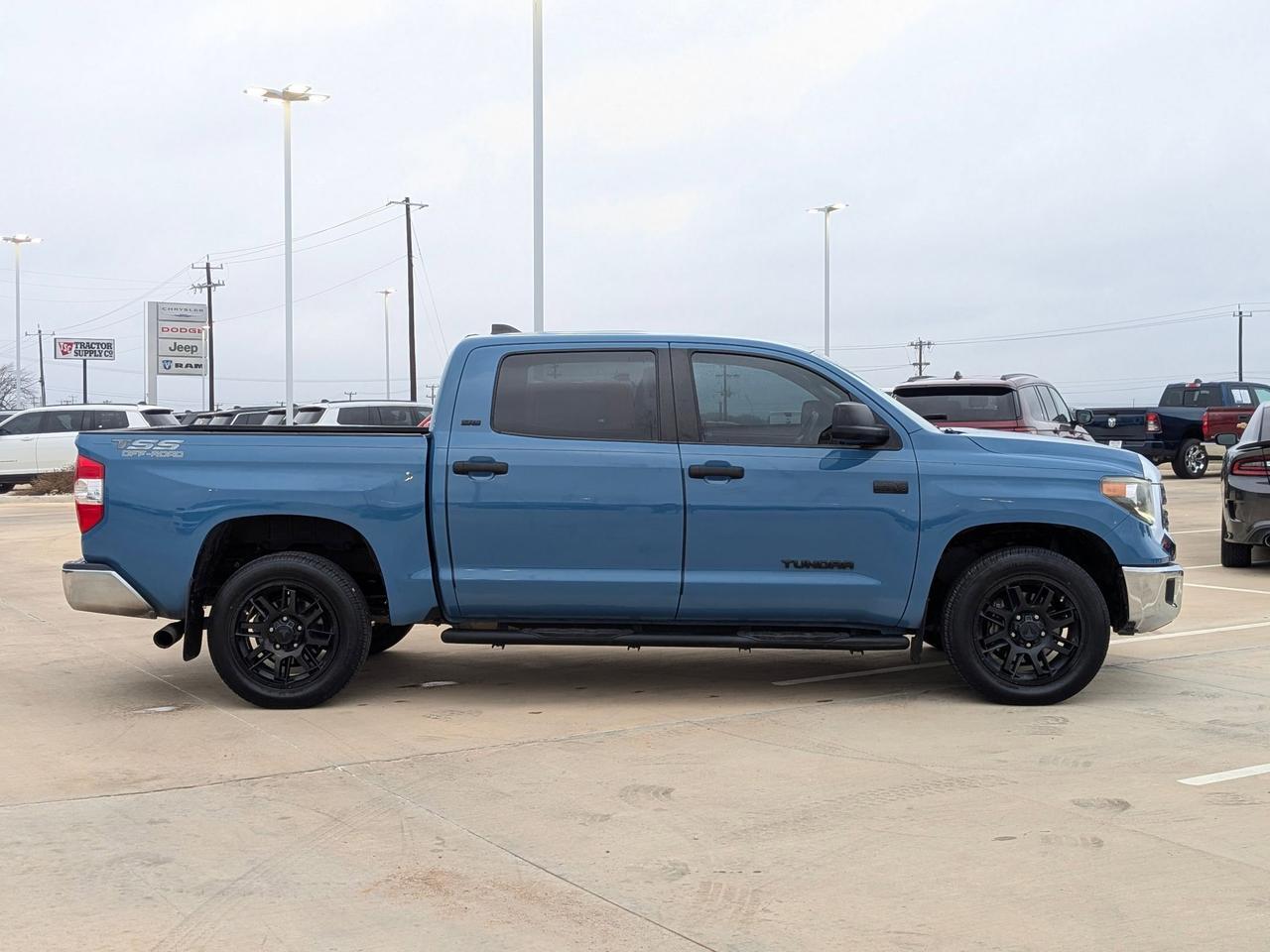 2021 Toyota Tundra 2WD SR5