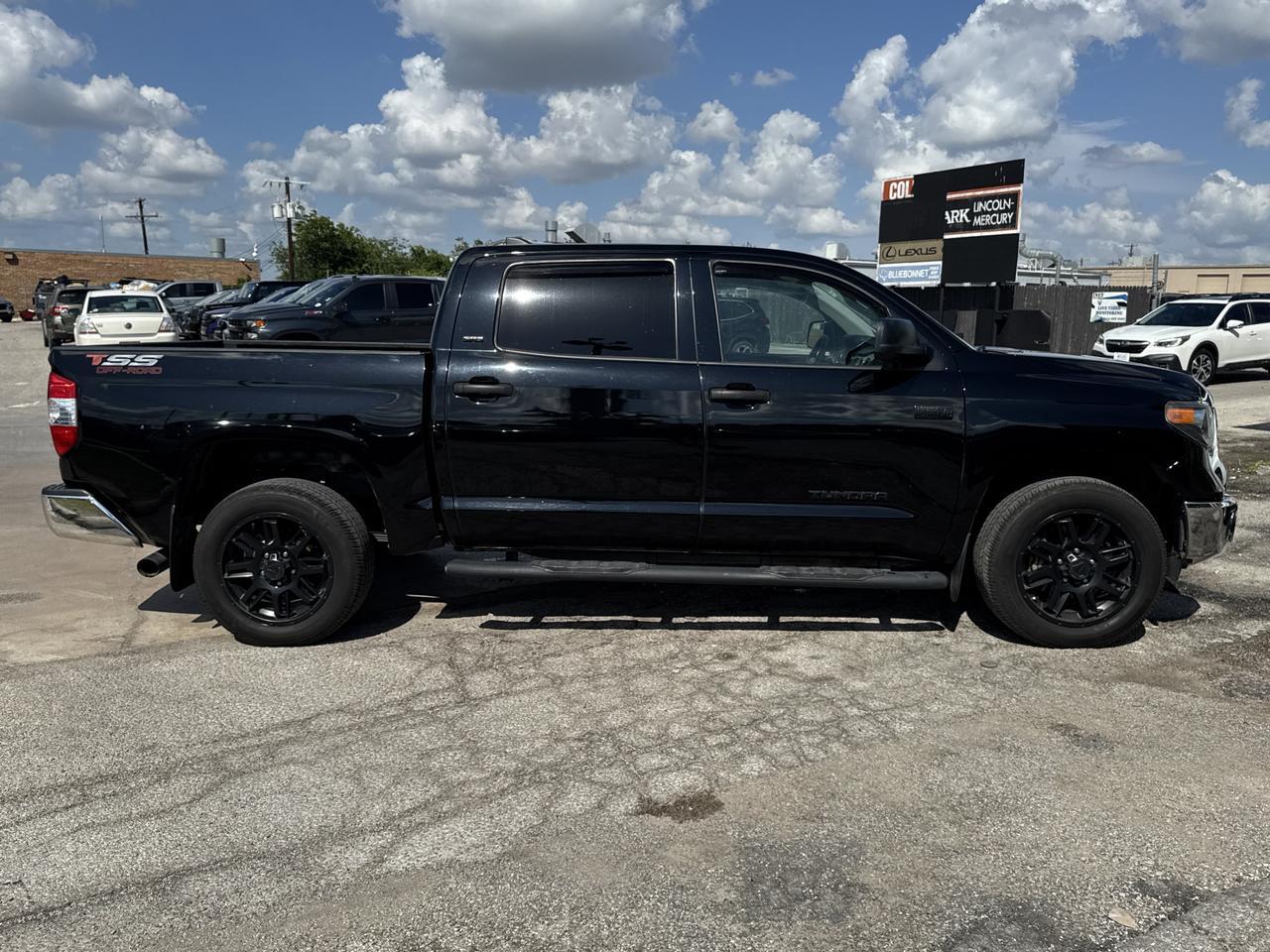 2021 Toyota Tundra 2WD SR5