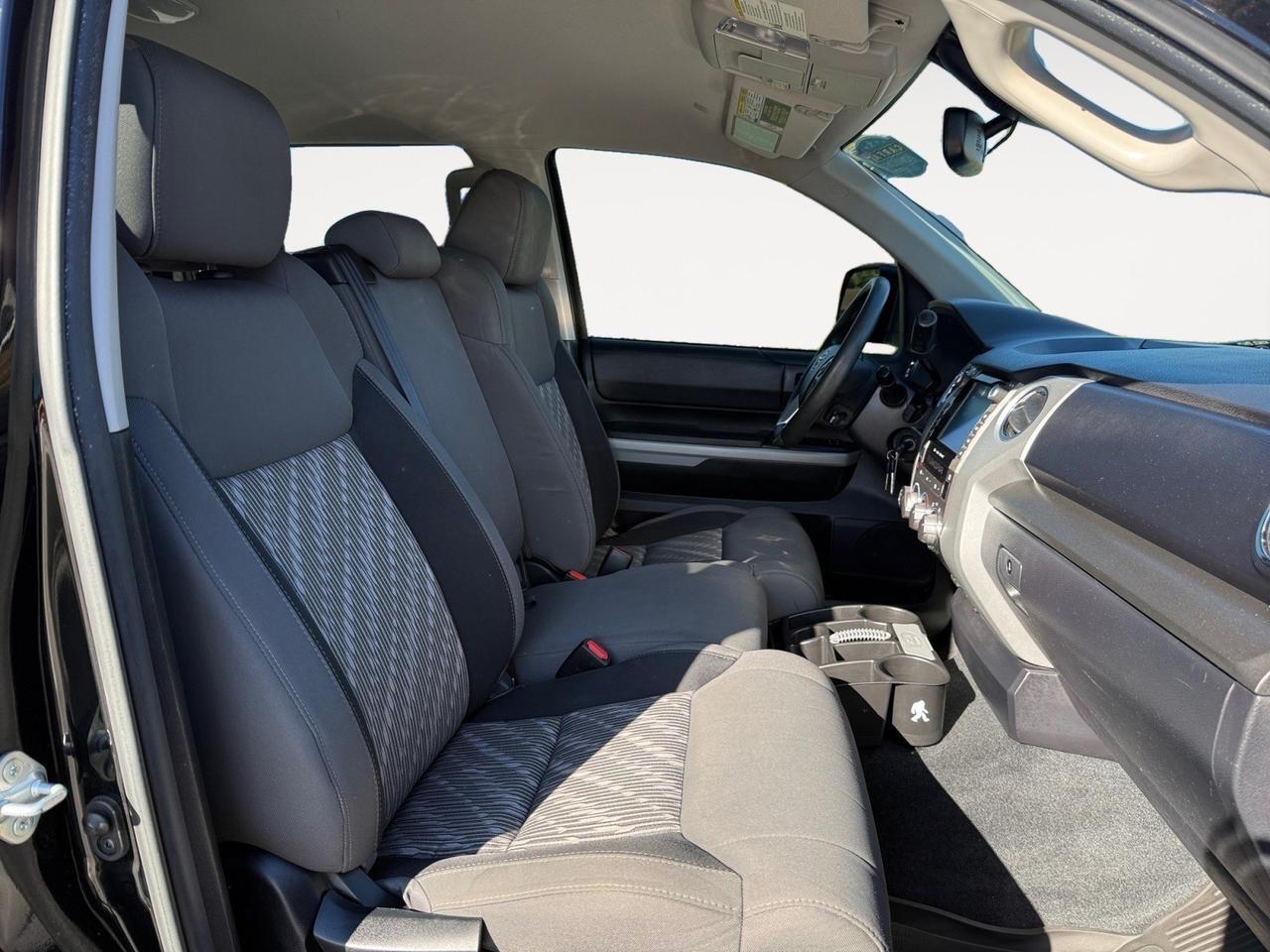 2021 Toyota Tundra 4WD SR5, BLACK RHINO WHEELS, BED COVER, BACKUP CAMERA, BLUETOOTH, POWER AND HEATED MIRRORS, KEYLESS ENTRY, ALL WEATHER FLOOR MATS, TOW PACKAGE, LOW MILES! Norfolk VA