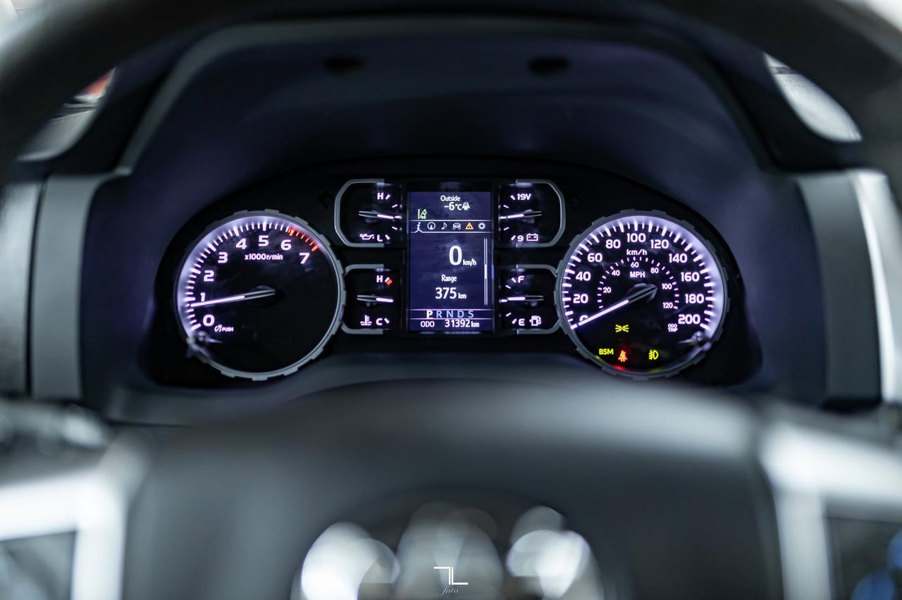 2021 Toyota Tundra 4x4 Crew Cab SR5 Leather Roof Nav Red Deer AB