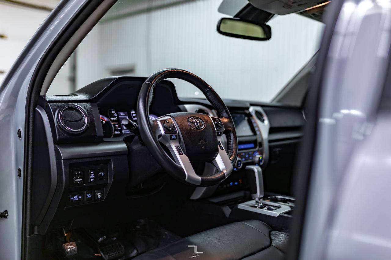 2021 Toyota Tundra 4x4 Crew Cab SR5 Leather Roof Nav Red Deer AB
