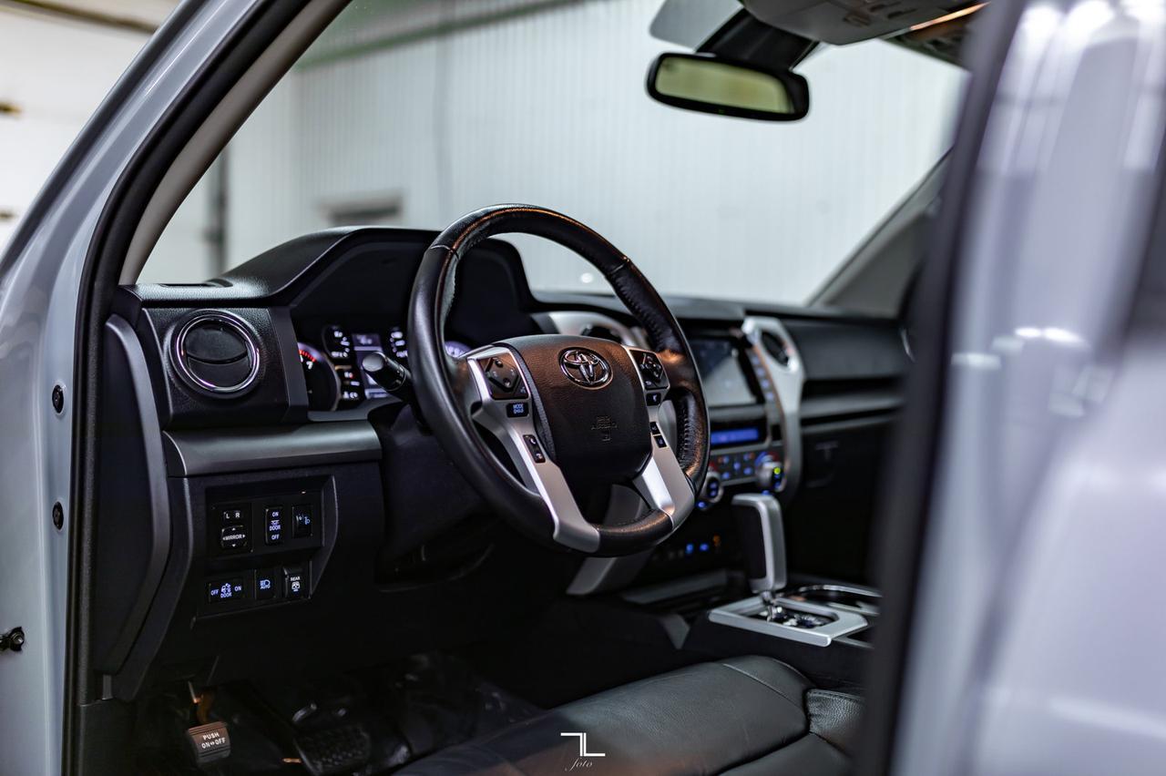 2021 Toyota Tundra 4x4 Crew Cab SR5 Leather Roof Nav Red Deer AB