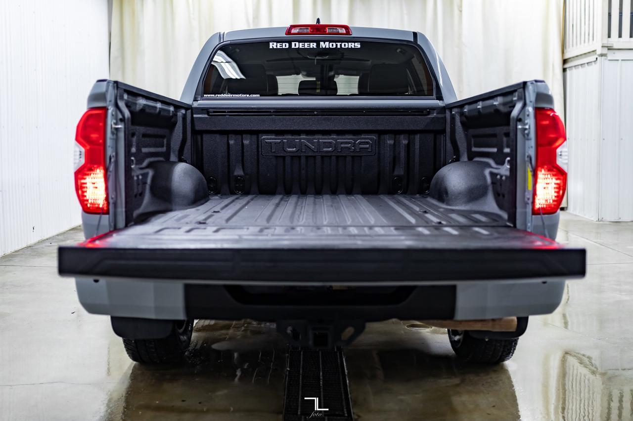 2021 Toyota Tundra 4x4 Crew Cab SR5 Leather Roof Nav Red Deer AB