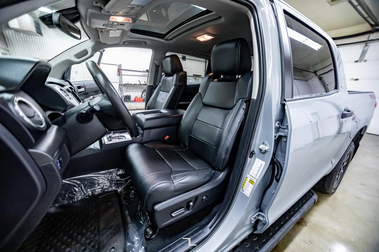 2021 Toyota Tundra 4x4 Crew Cab SR5 Leather Roof Nav Red Deer AB