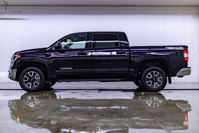 2021 Toyota Tundra 4x4 Crewmax SR5 TRD Roof BCam Red Deer AB