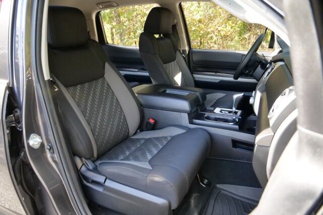 2021 Toyota Tundra SR5 4X4 / TRD Sport Package / Convenience Package! High Point NC