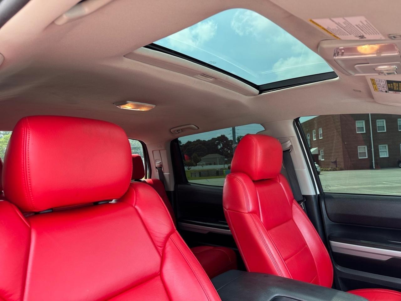 2021 Toyota Tundra SR5, TOW PACKAGE, SUNROOF, MYCONNECT, BLUETOOTH, MEMORY DRIVER SEAT, POWER SLIDING REAR WINDOW, CLEAN CARFAX, 49K MILES, TUNDRAS THIS CLEAN ARE HARD TO FIND, DONT WAIT ON YOUR DREAM TRUCK- STOP BY TODAY!!! Norfolk VA