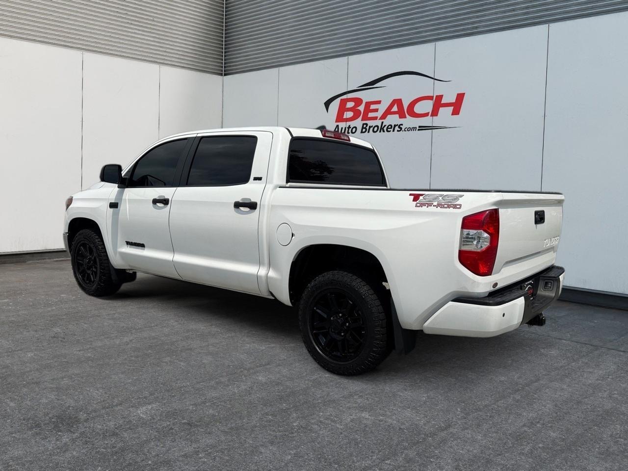 2021 Toyota Tundra SR5, TOW PACKAGE, SUNROOF, MYCONNECT, BLUETOOTH, MEMORY DRIVER SEAT, POWER SLIDING REAR WINDOW, CLEAN CARFAX, 49K MILES, TUNDRAS THIS CLEAN ARE HARD TO FIND, DONT WAIT ON YOUR DREAM TRUCK- STOP BY TODAY!!! Norfolk VA