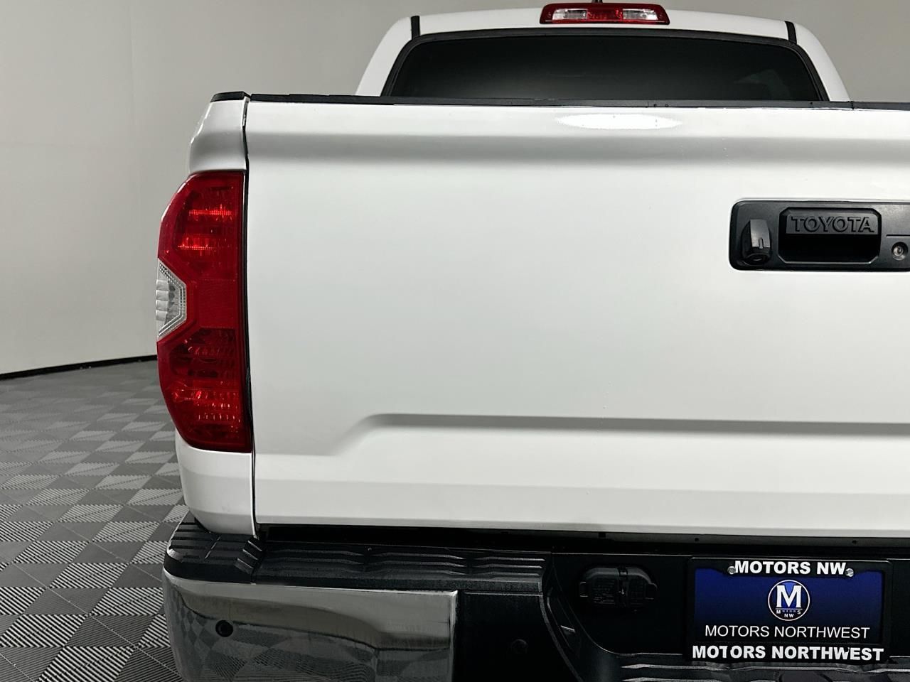 2021 Toyota Tundra SR5 Tacoma WA