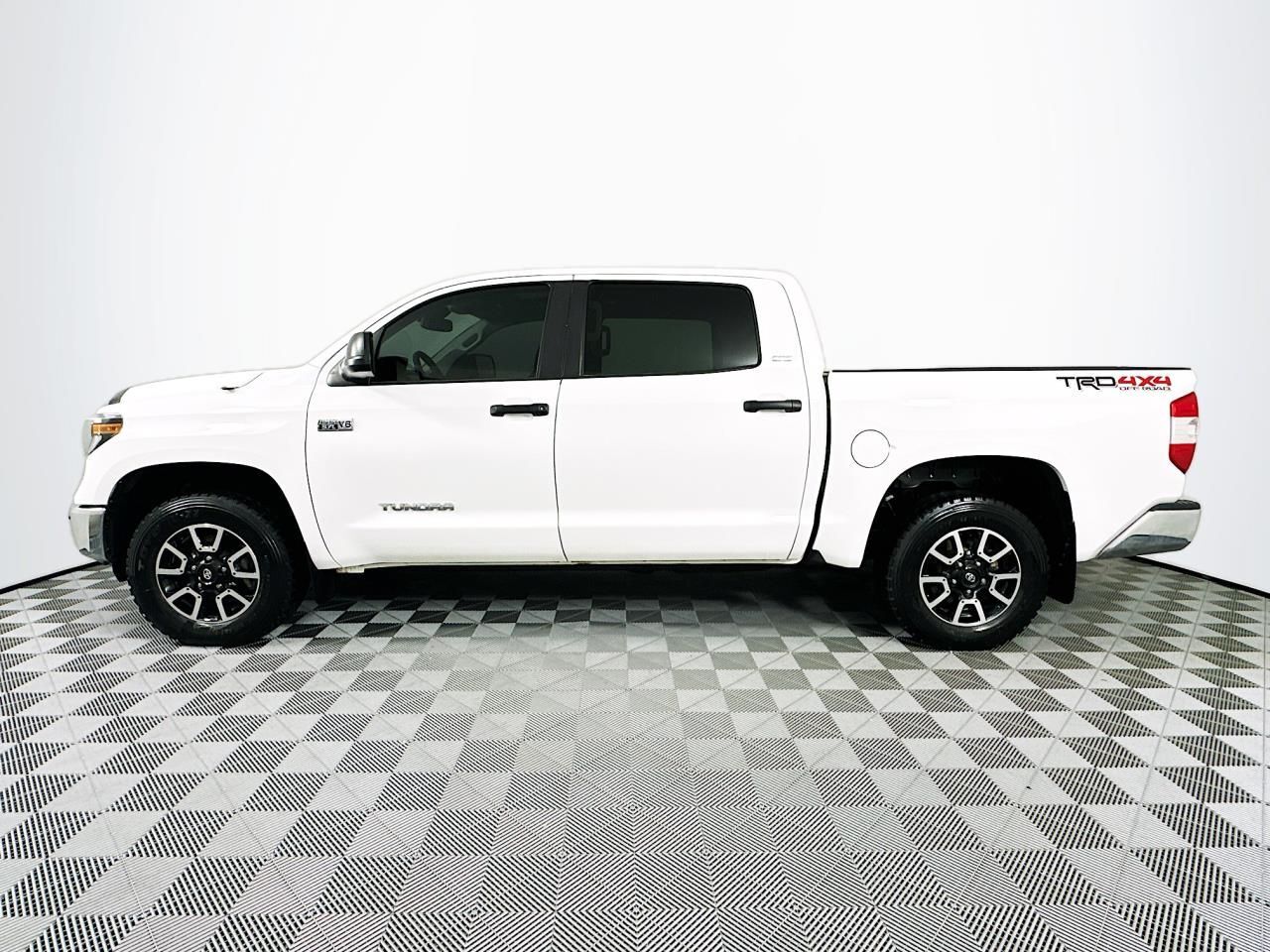 2021 Toyota Tundra SR5 Tacoma WA