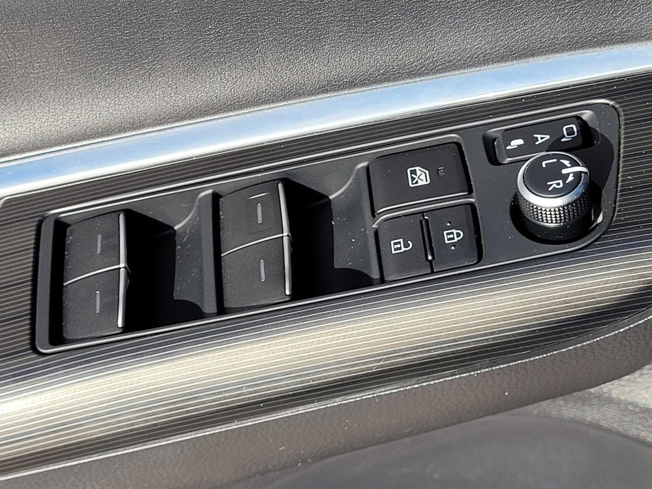 2021 Toyota VENZA LIMITED Vacaville CA