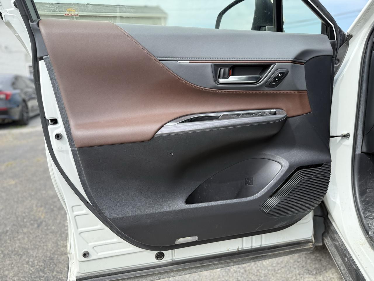 2021 Toyota Venza Crestwood KY