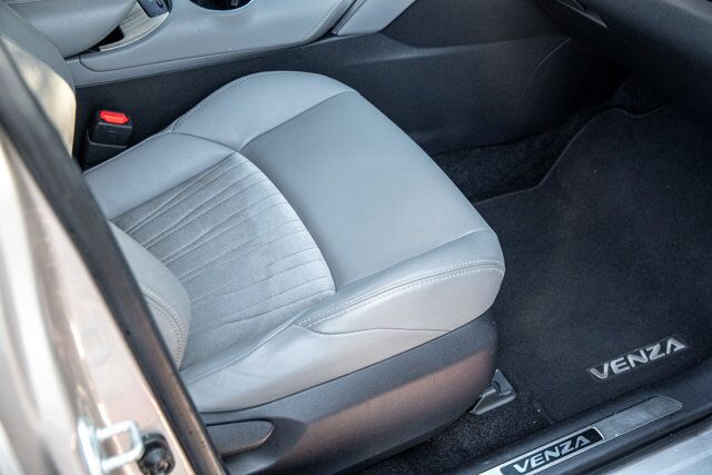 2021 Toyota Venza  Selma TX