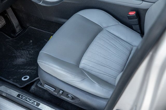 2021 Toyota Venza  Selma TX