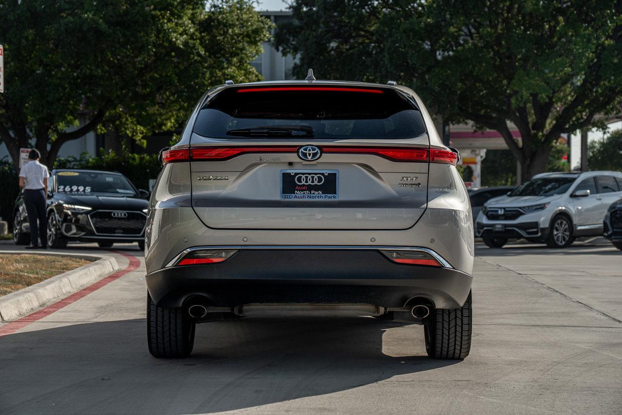 2021 Toyota Venza  Selma TX