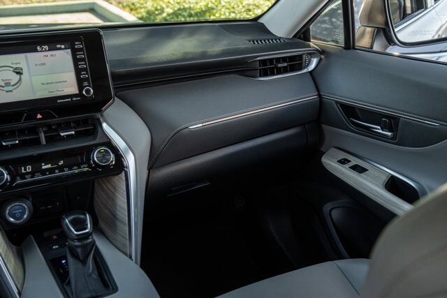 2021 Toyota Venza  Selma TX