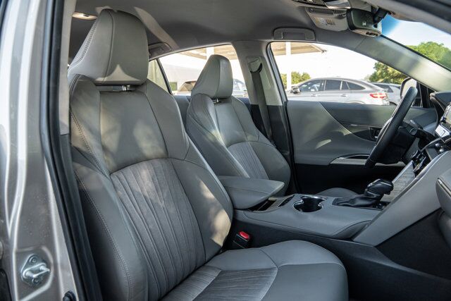 2021 Toyota Venza  Selma TX