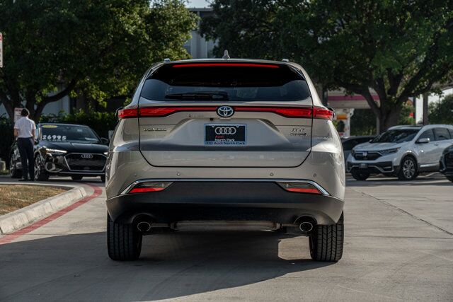 2021 Toyota Venza  Selma TX