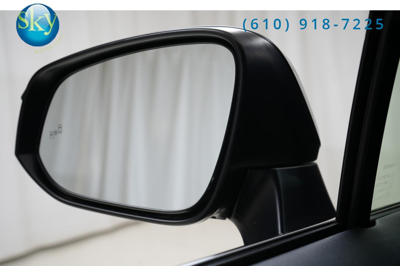 2021 Toyota Venza AWD XLE Hybrid West Chester PA