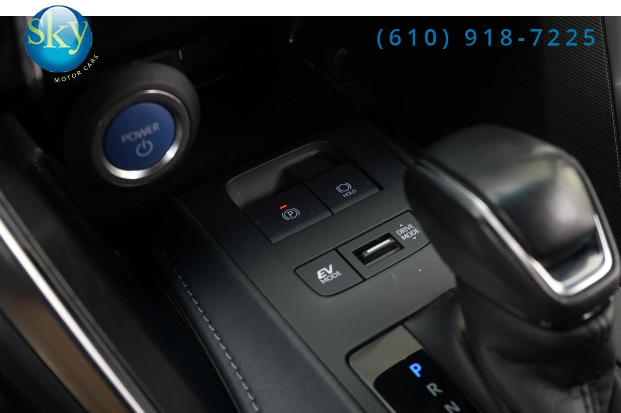 2021 Toyota Venza AWD XLE Hybrid West Chester PA