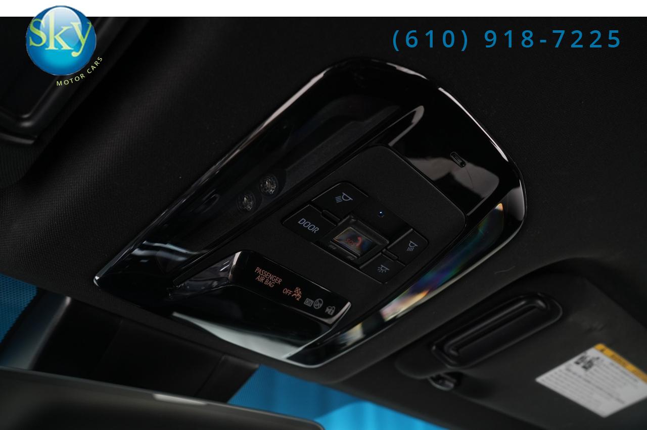 2021 Toyota Venza AWD XLE Hybrid West Chester PA