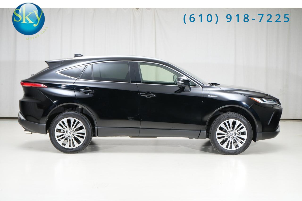 2021 Toyota Venza AWD XLE Hybrid West Chester PA