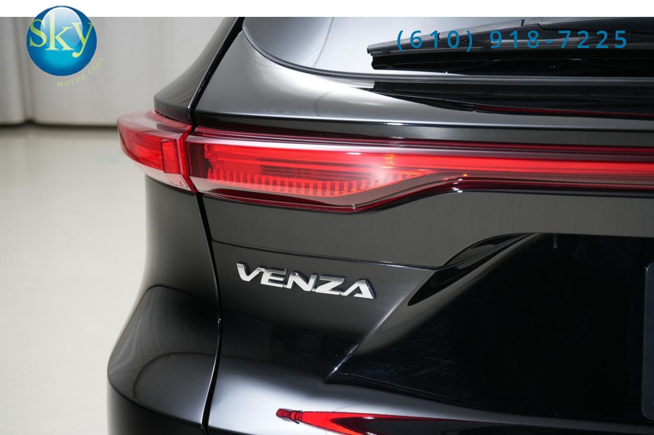 2021 Toyota Venza AWD XLE Hybrid West Chester PA