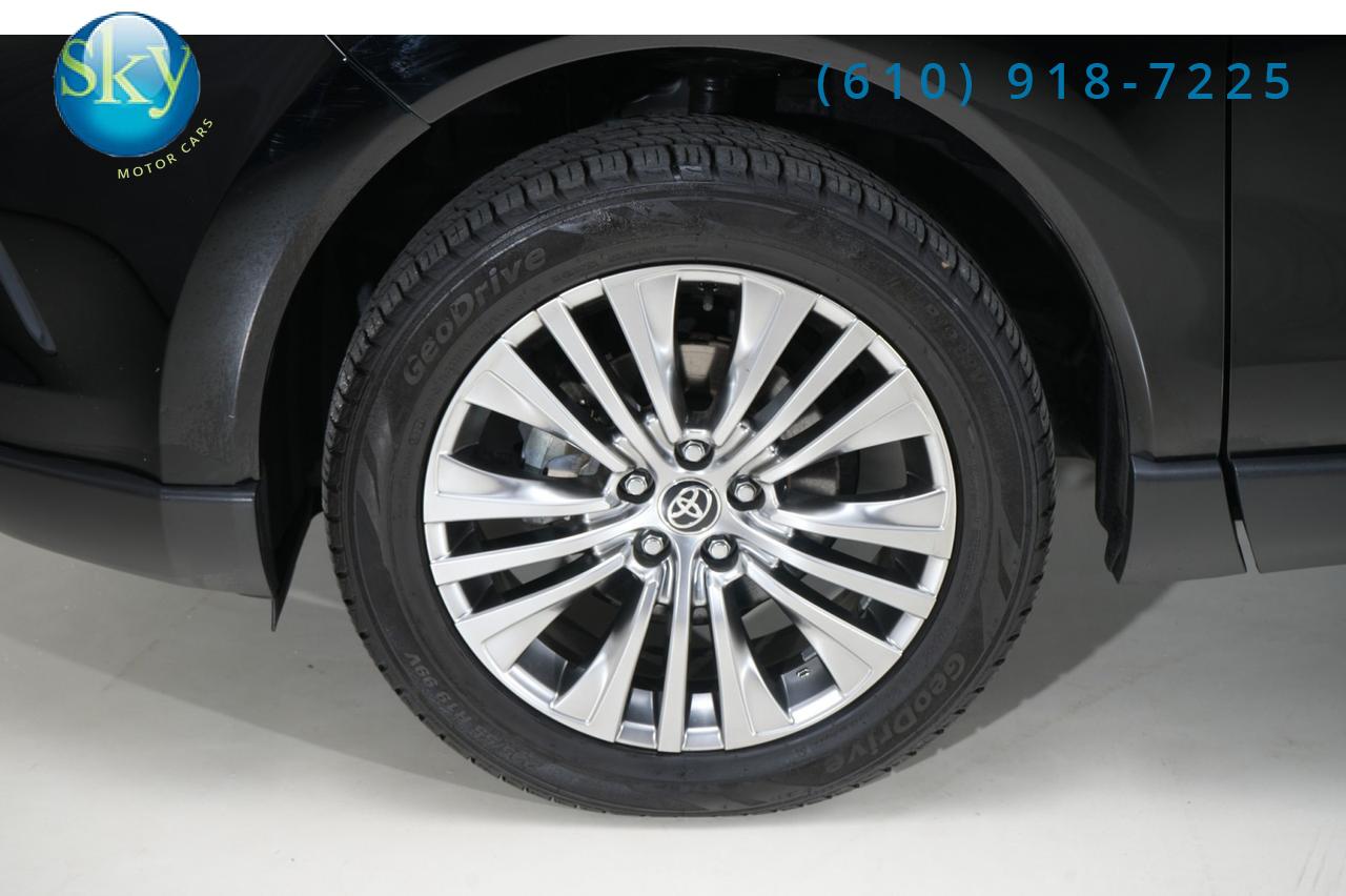 2021 Toyota Venza AWD XLE Hybrid West Chester PA