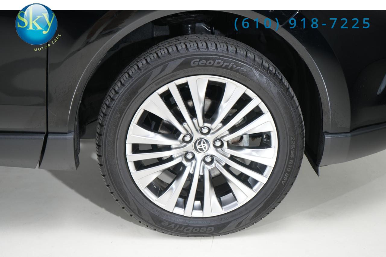 2021 Toyota Venza AWD XLE Hybrid West Chester PA